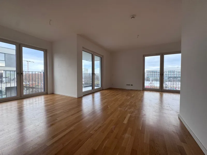 *Wohnen am Wasser - wunderschöne 2-Zimmerwohnung mit Blick auf den Spreekanal* — photo 1